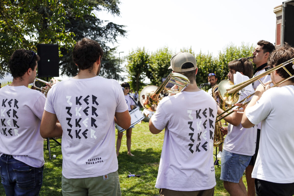 Zker Band 2
