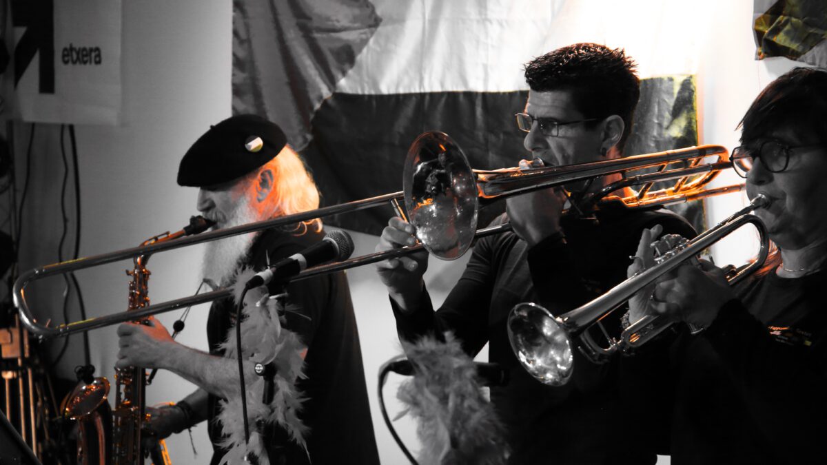 Peppermint Sextet 13
